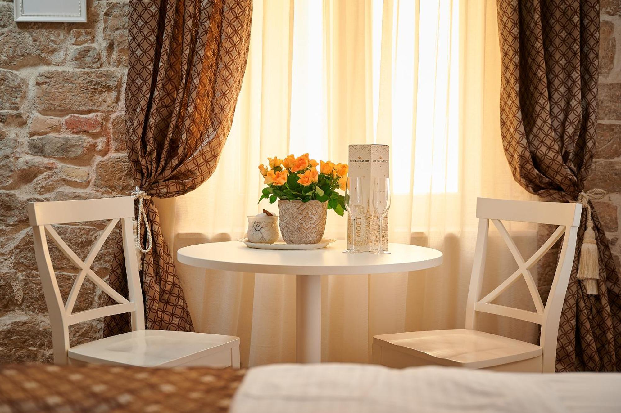 Rustic Apartments Sv Frane In The Old Town シベニク エクステリア 写真