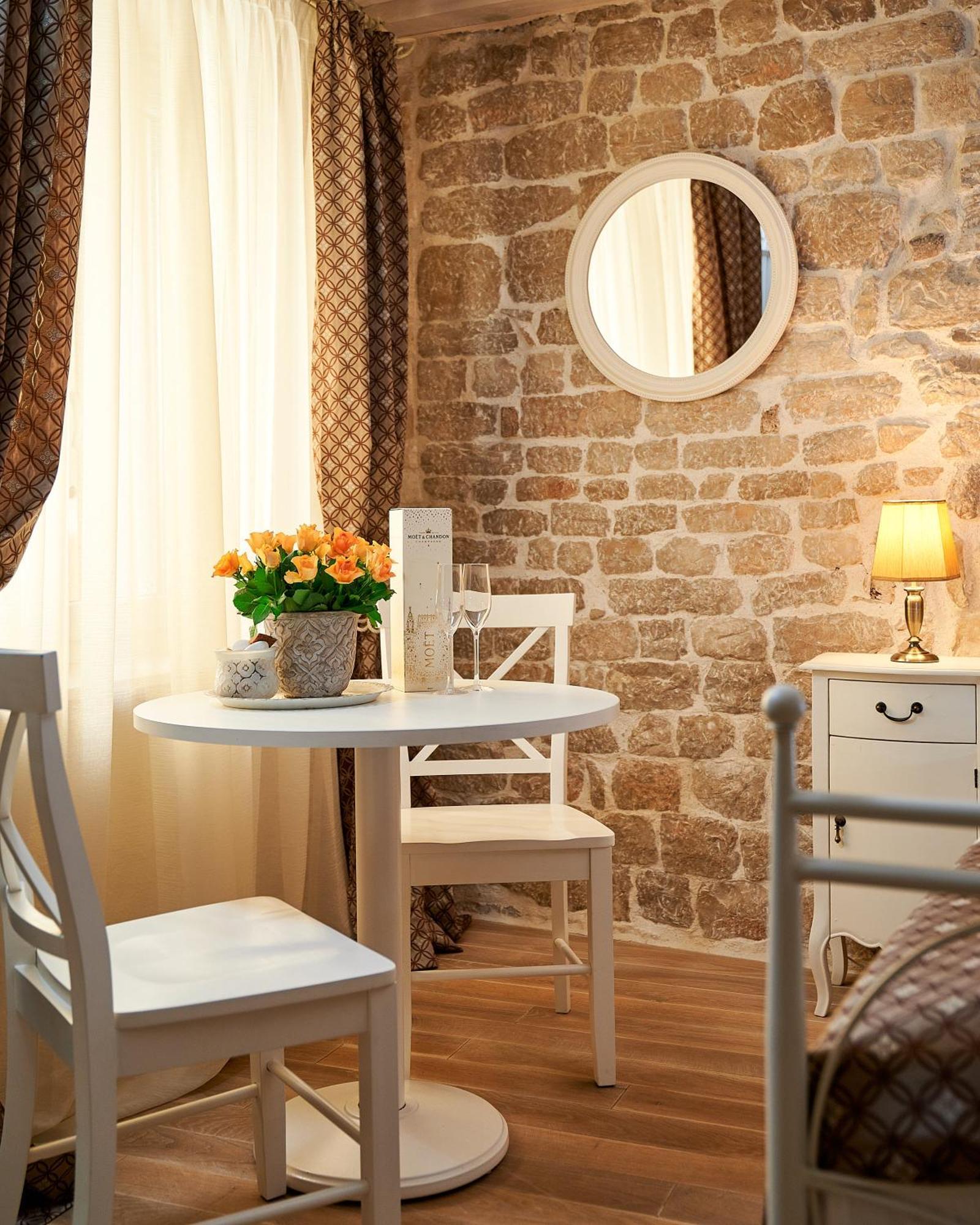 Rustic Apartments Sv Frane In The Old Town シベニク エクステリア 写真